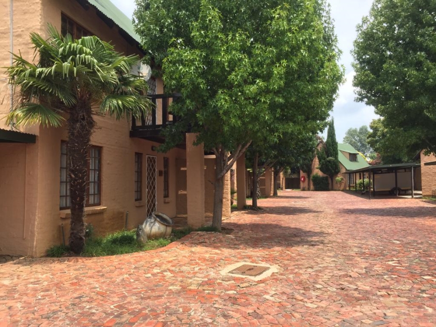 2 Bedroom Property for Sale in Potchefstroom North West